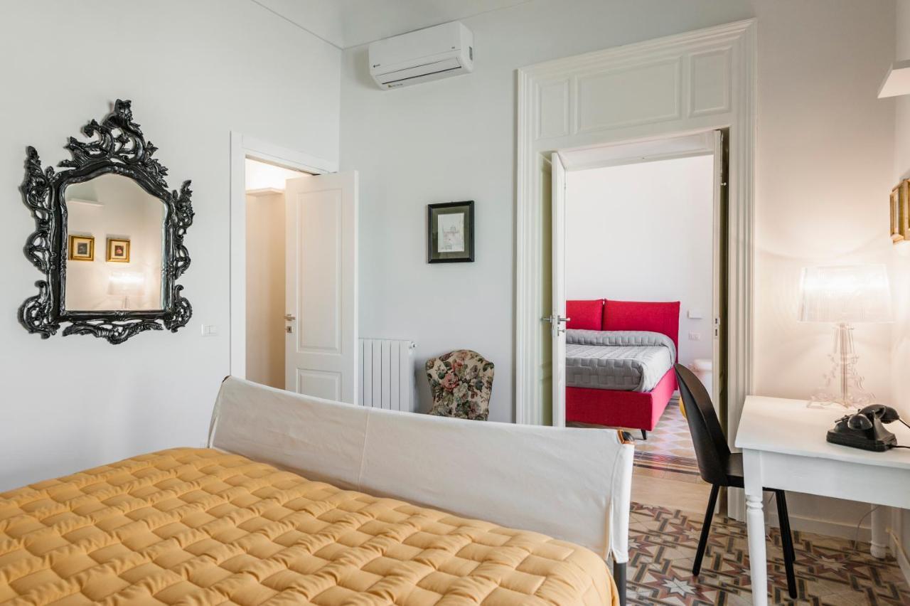 2 Soru Ortigia Holiday Home - Attico Con Terrazza Syrakus Exterior foto